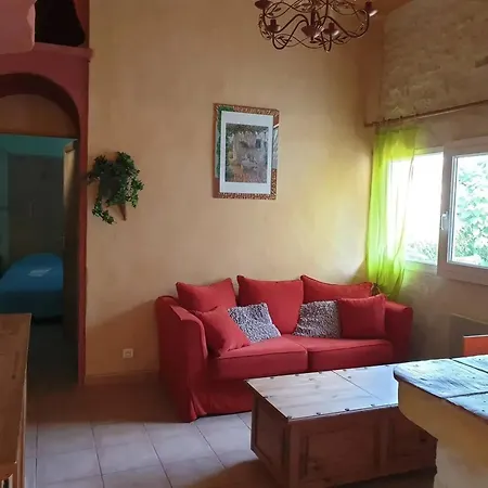 Maison De Charme A Avec Piscine 펜션 *